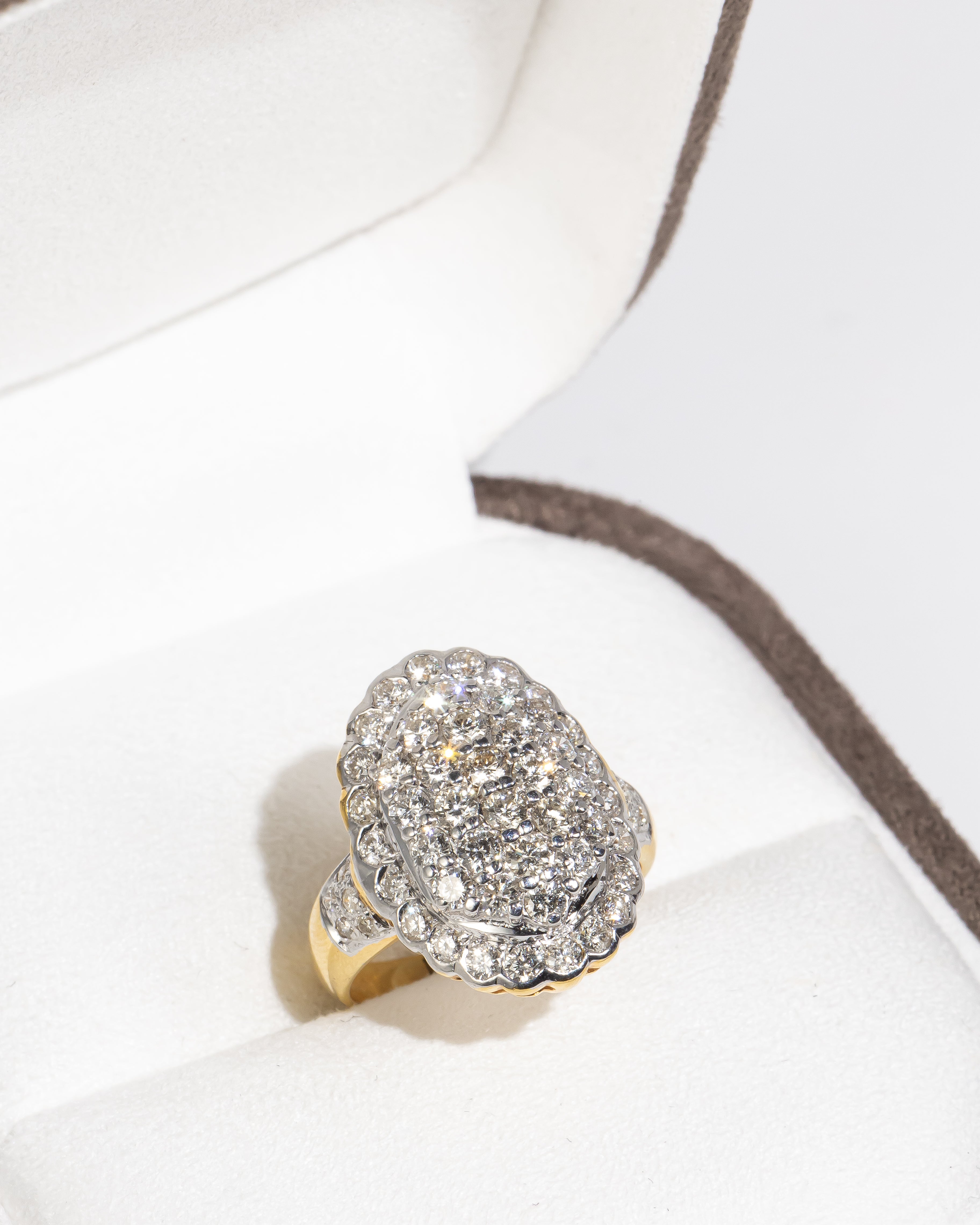 Oval Filigree Diamond Ring