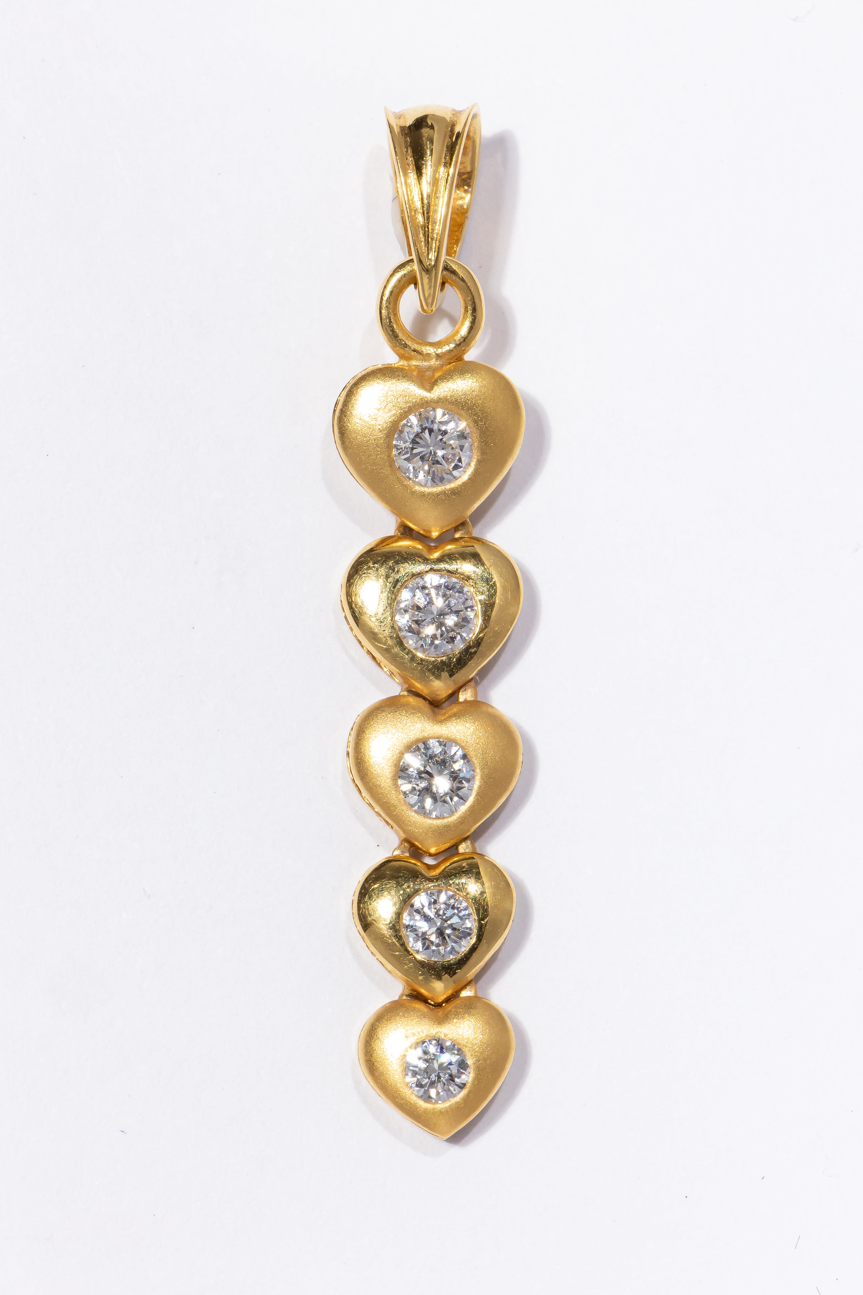 5-Heart Diamond Pendant