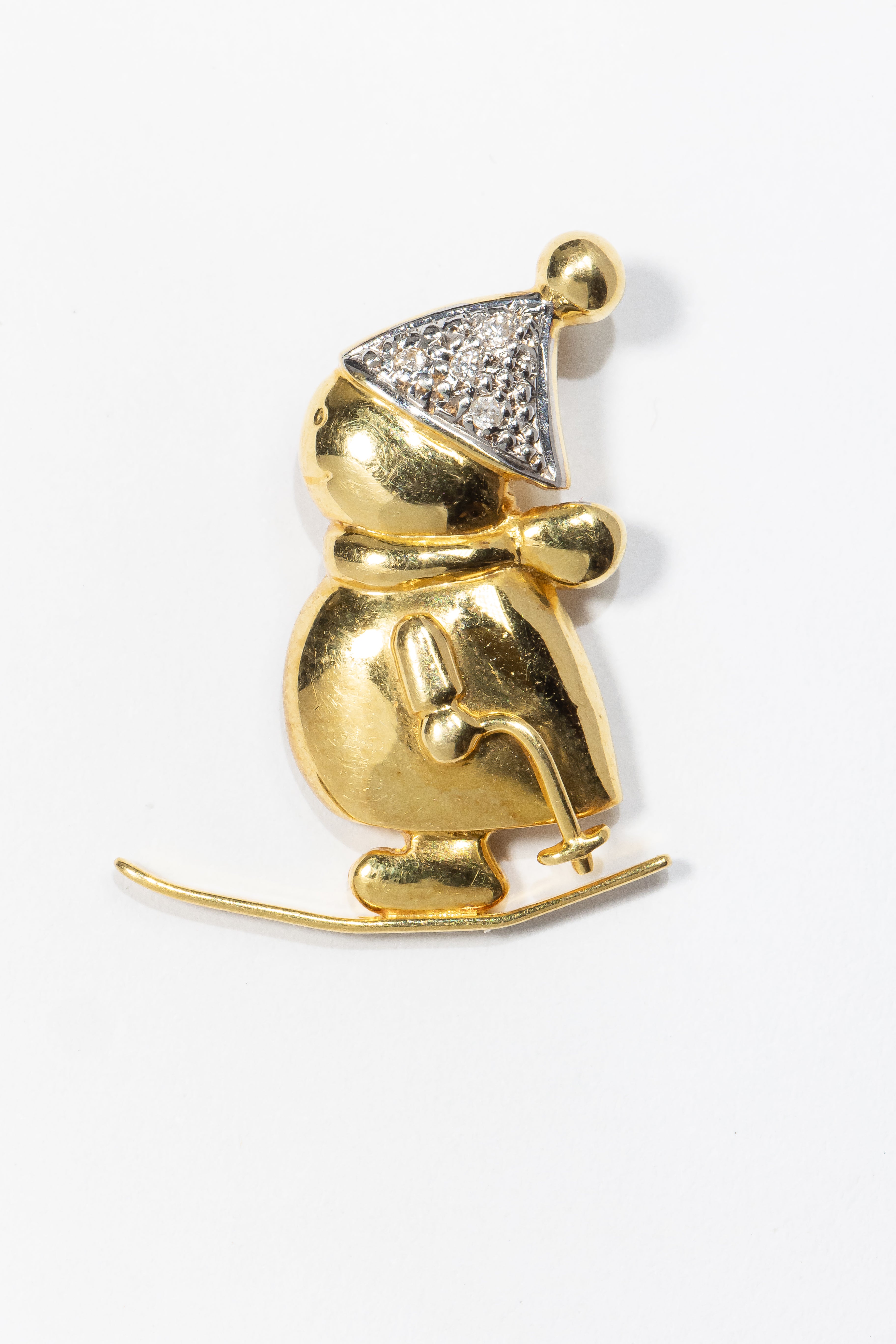 Gold Ski Pendant with Diamonds