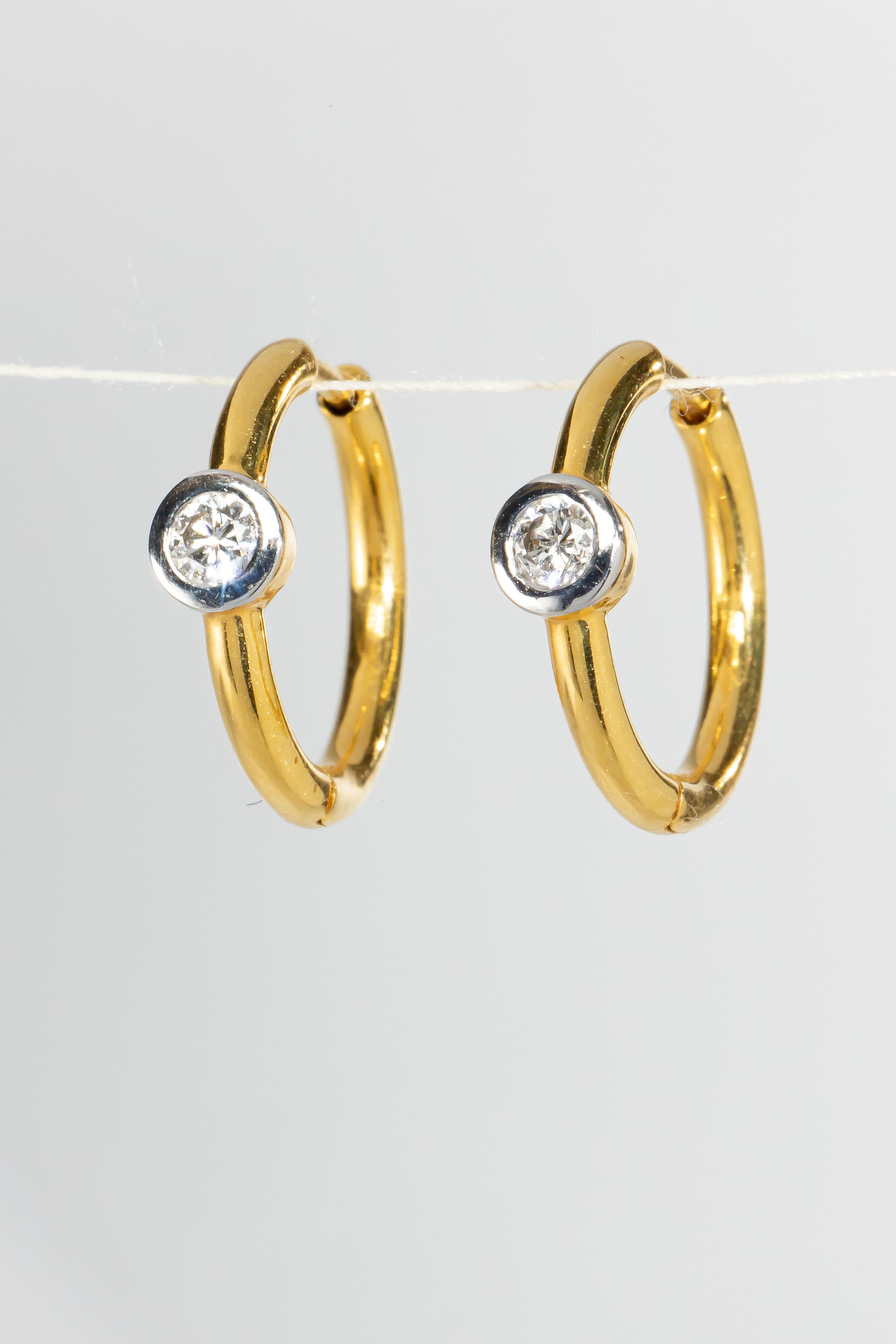 Minimalist Diamond Stud Earrings