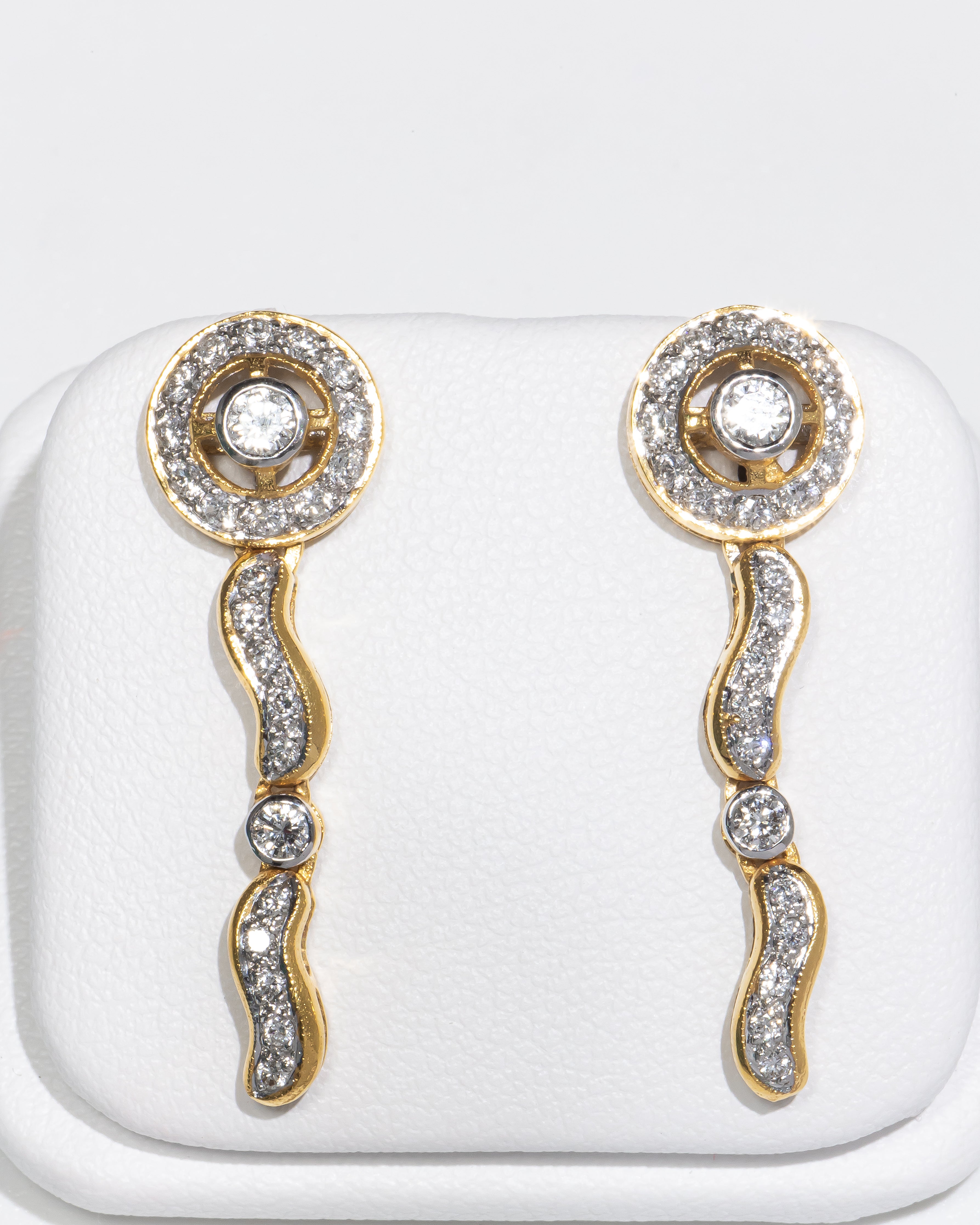 Single Chandelier Diamond Earrings